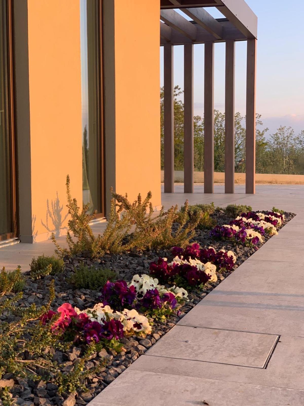 Villa Pirello กวาร์เดียเกรเล ภายนอก รูปภาพ